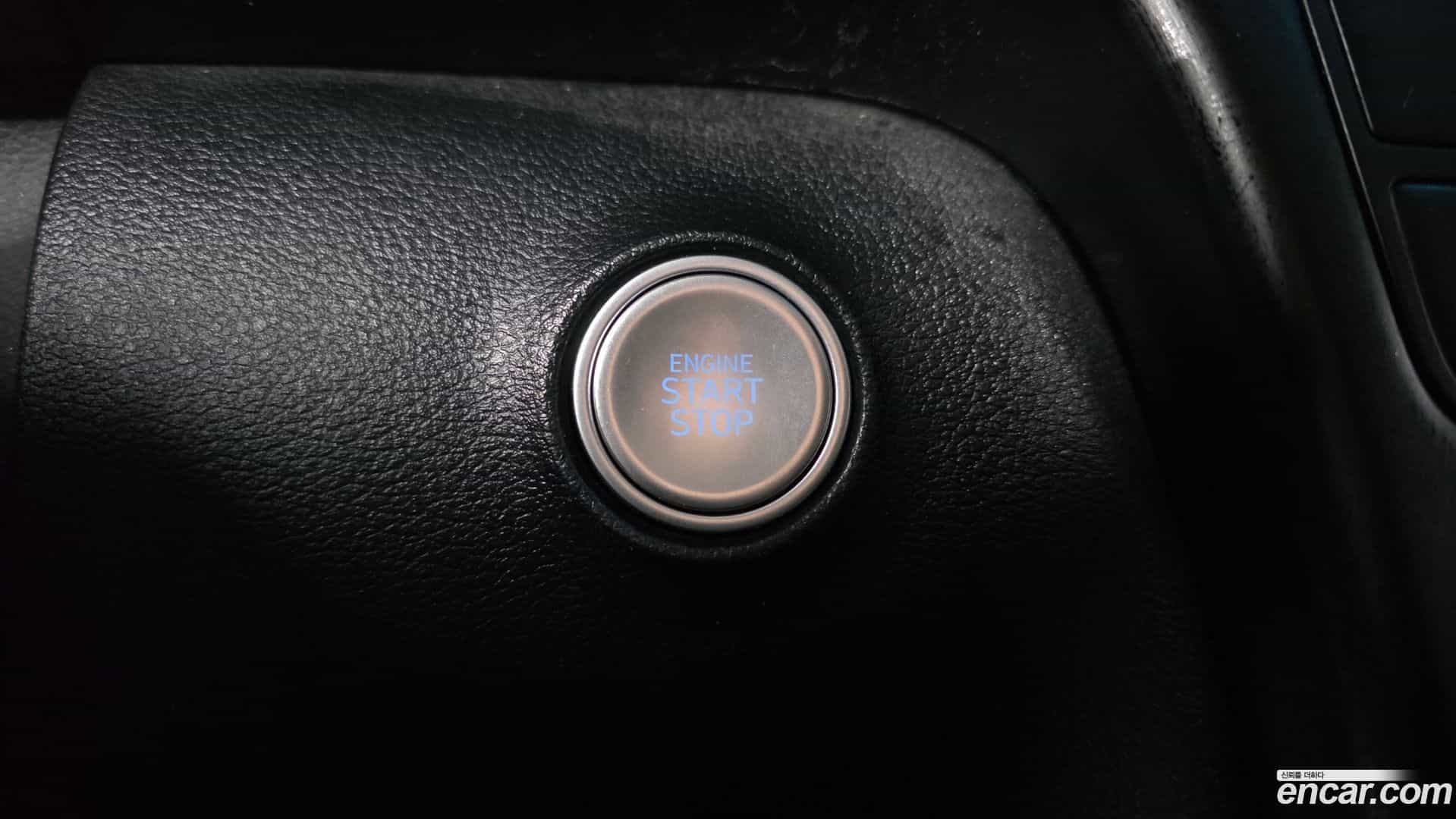 Staria Hyundai 2022.0-OPTION-023