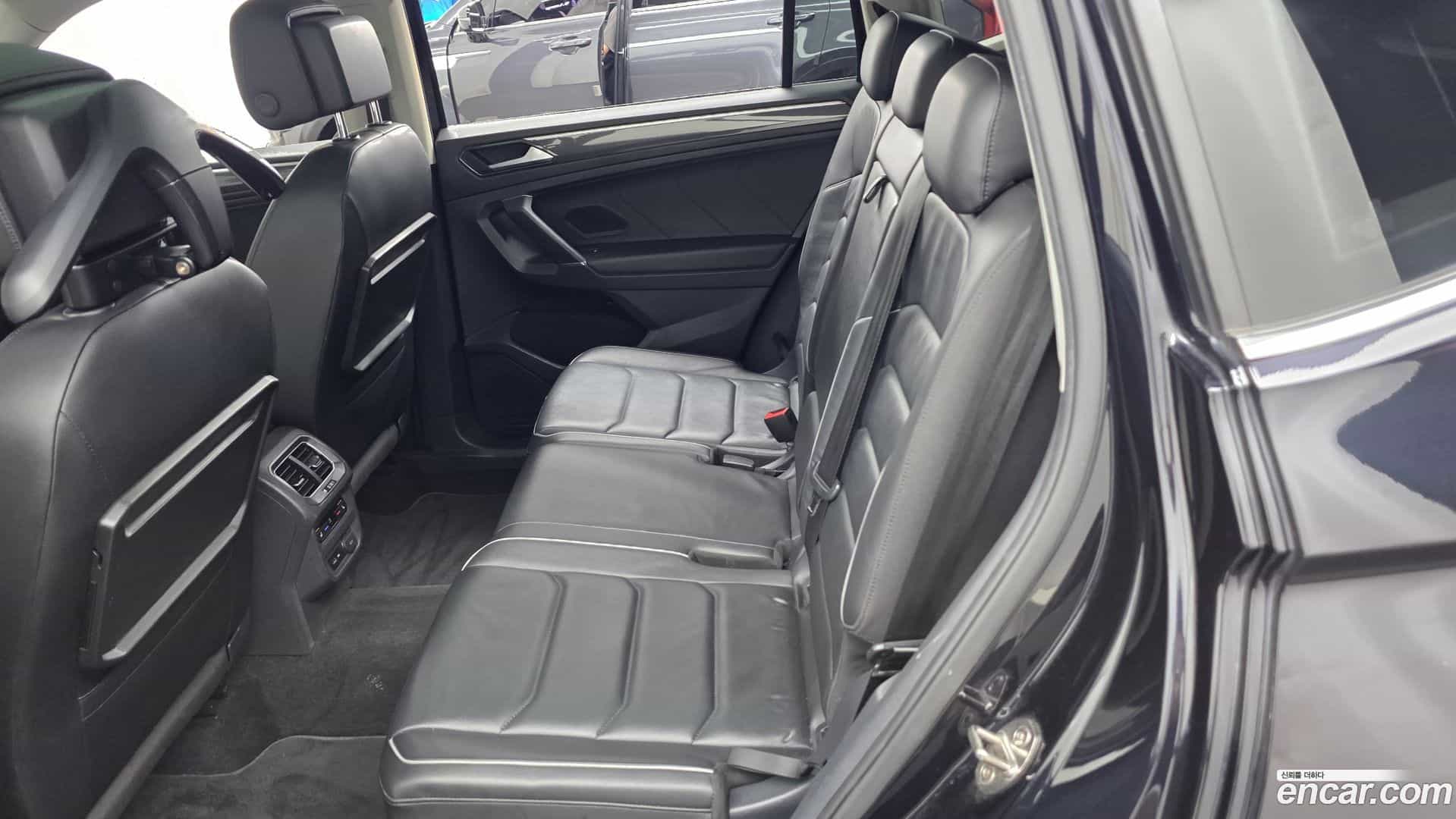 Tiguan Volkswagen 2018.11-INNER-036