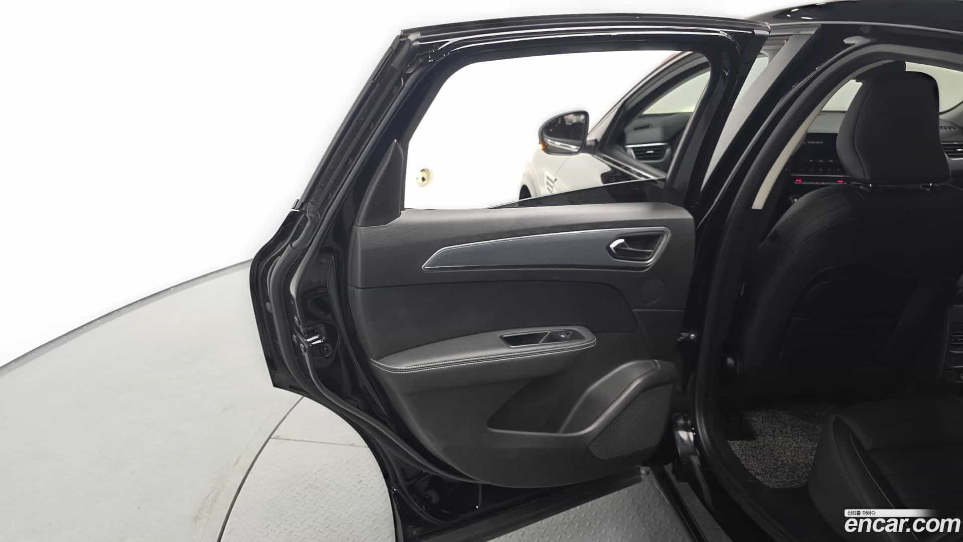 XM3 Renault Korea 2020.5-INNER-035