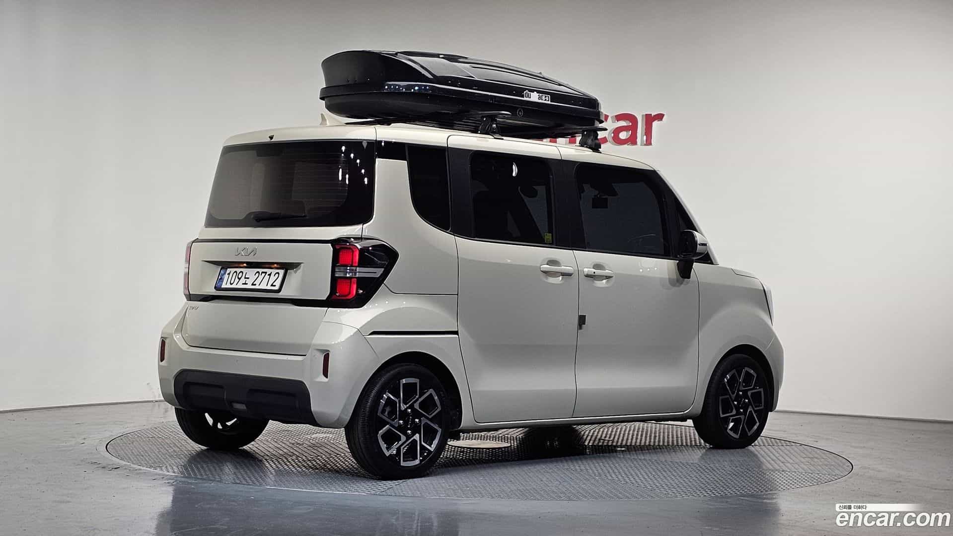 RAY Kia 2023.9-OUTER-002