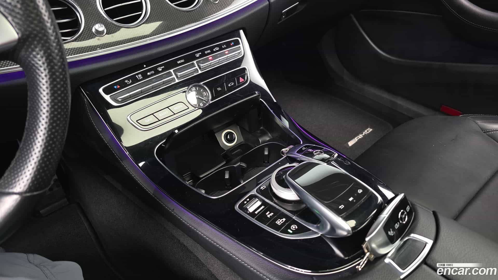 E-Class Mercedes-Benz 2017.5-OPTION-021