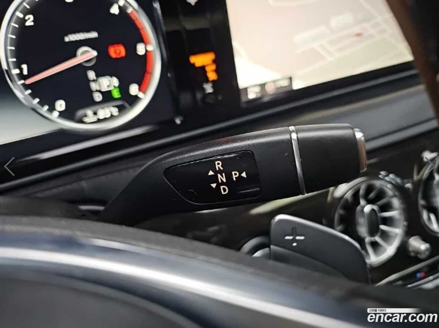 S-Class Mercedes-Benz 2015.3-INNER-008