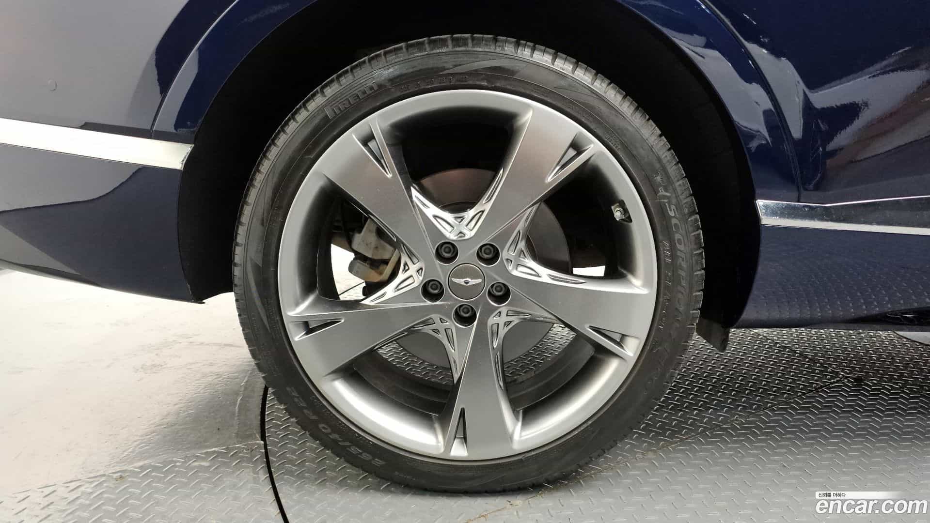 GV80 Genesis 2020.0-OUTER-005