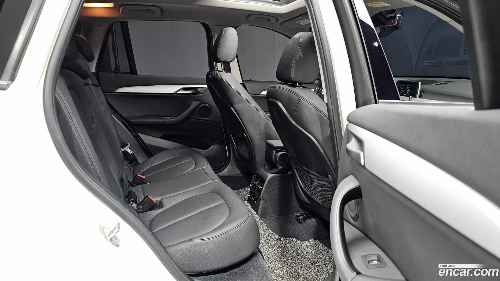 X1 BMW 2019.6-OPTION-016