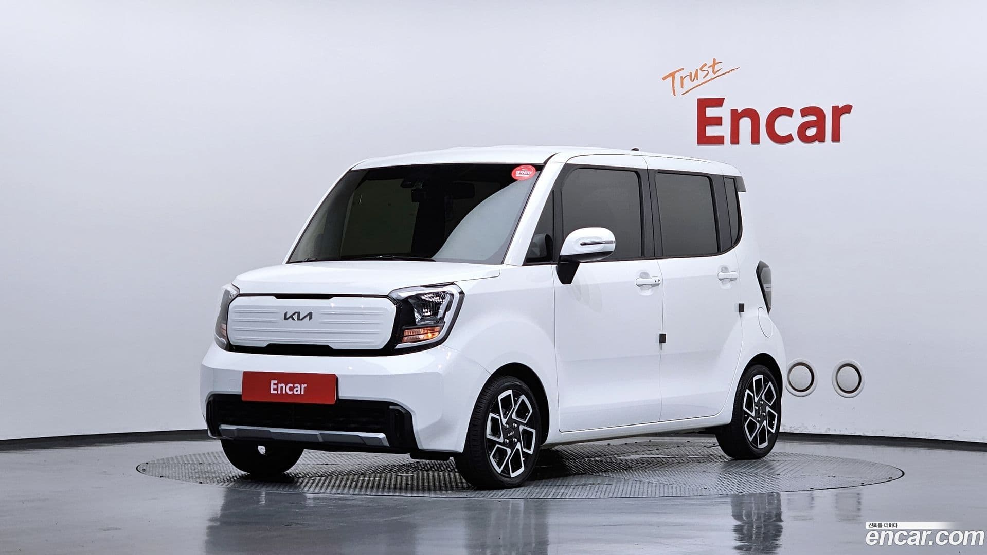 Main__Slider__Photo:RAY Kia 2023.0-0