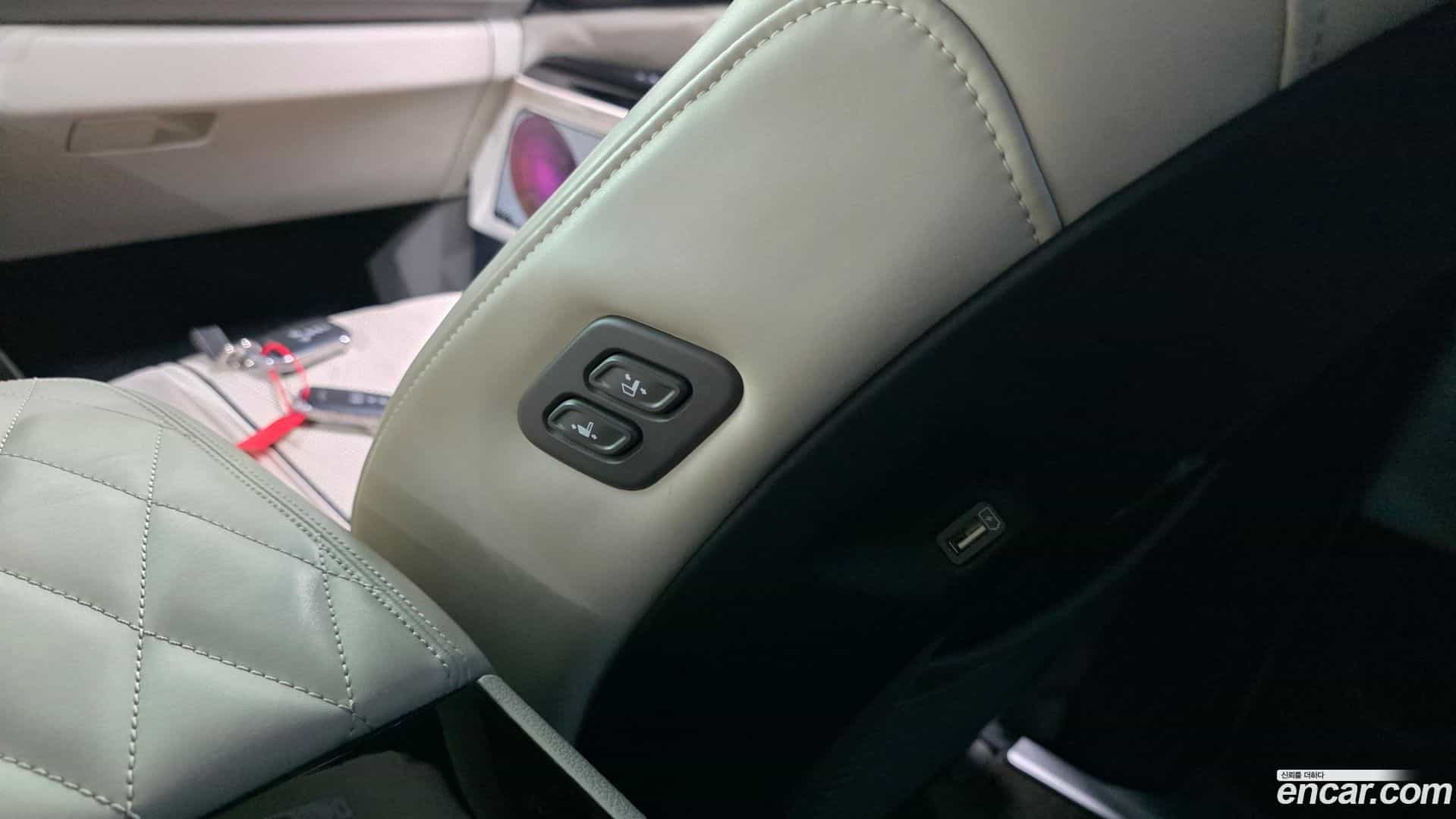 Canival Kia 2022.7-OPTION-017