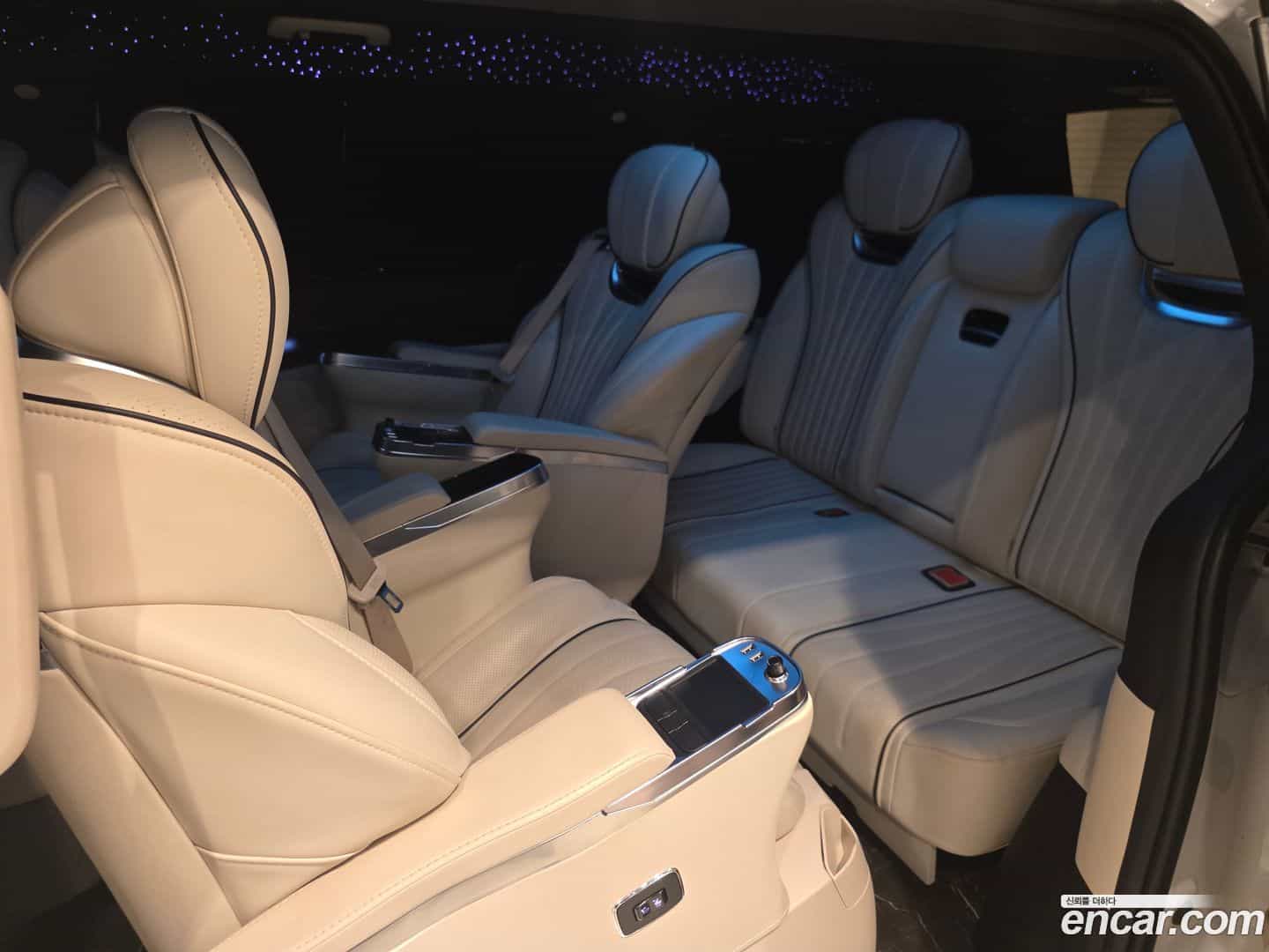Canival Kia 2022.7-OPTION-047