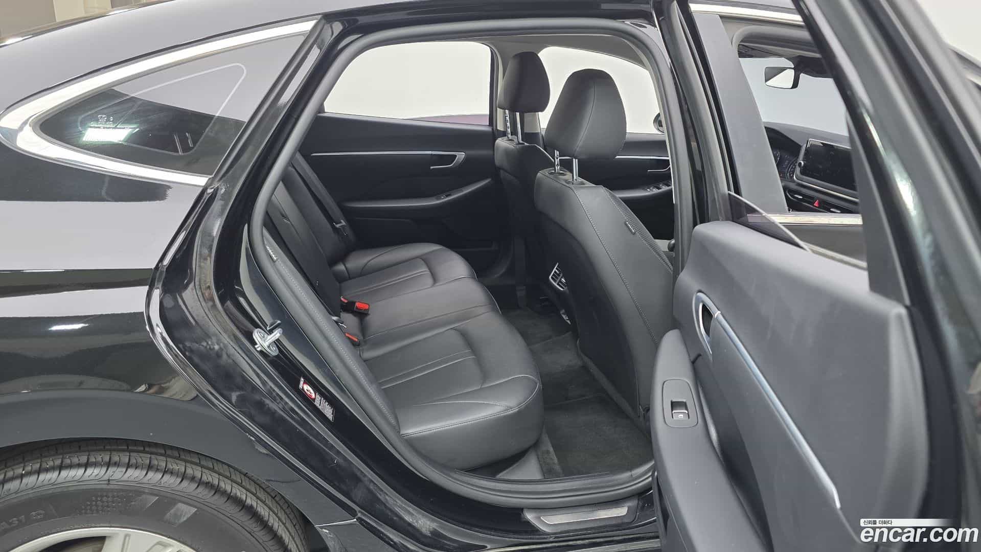 Sonata Hyundai 2020.2-OPTION-015