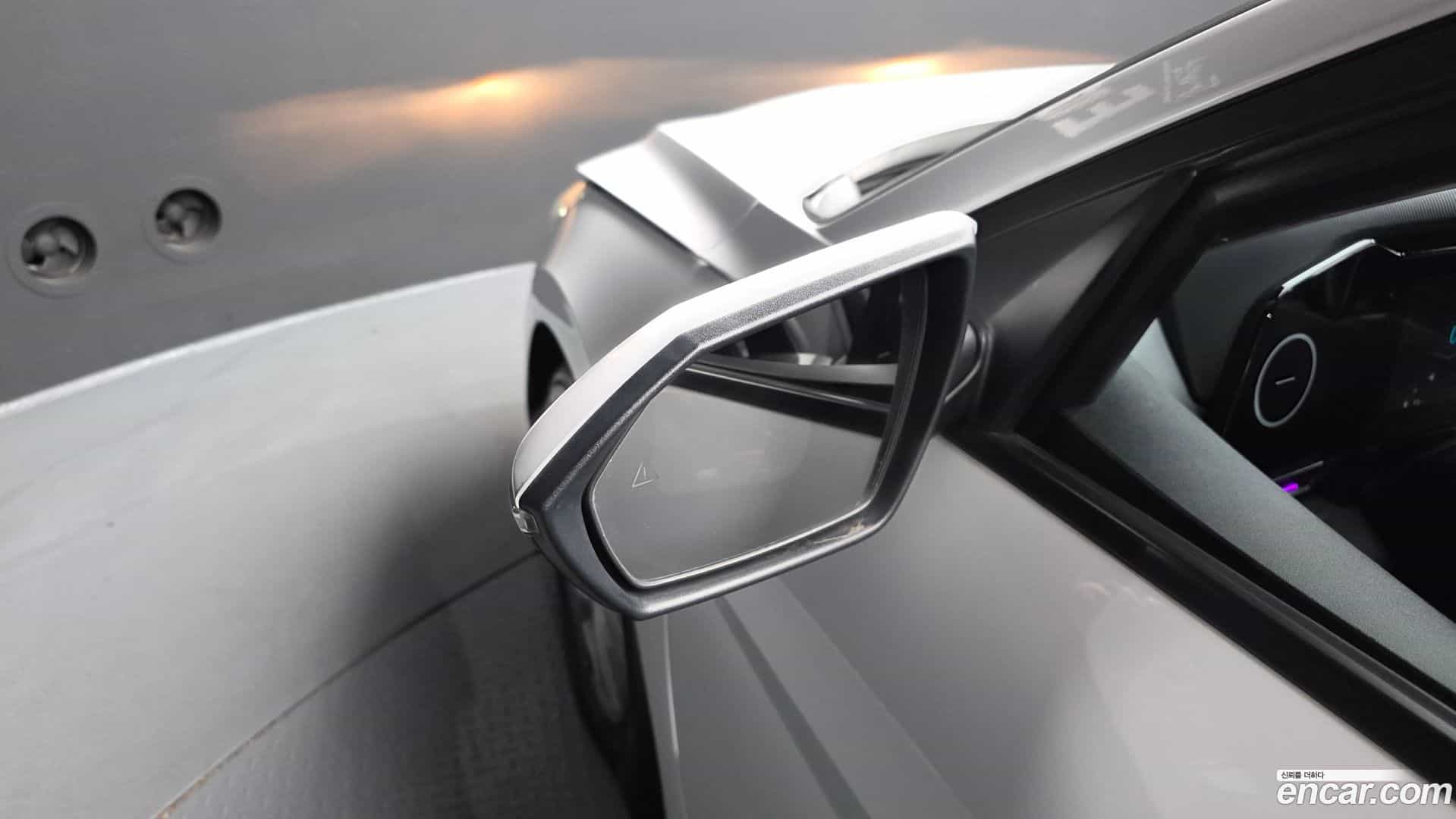 AVANTE Hyundai 2020.3-OPTION-043