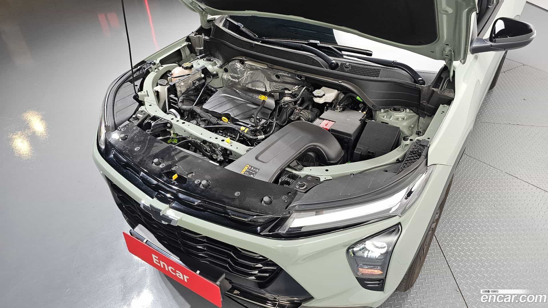 Trax Chevrolet 2025.4-OUTER-006