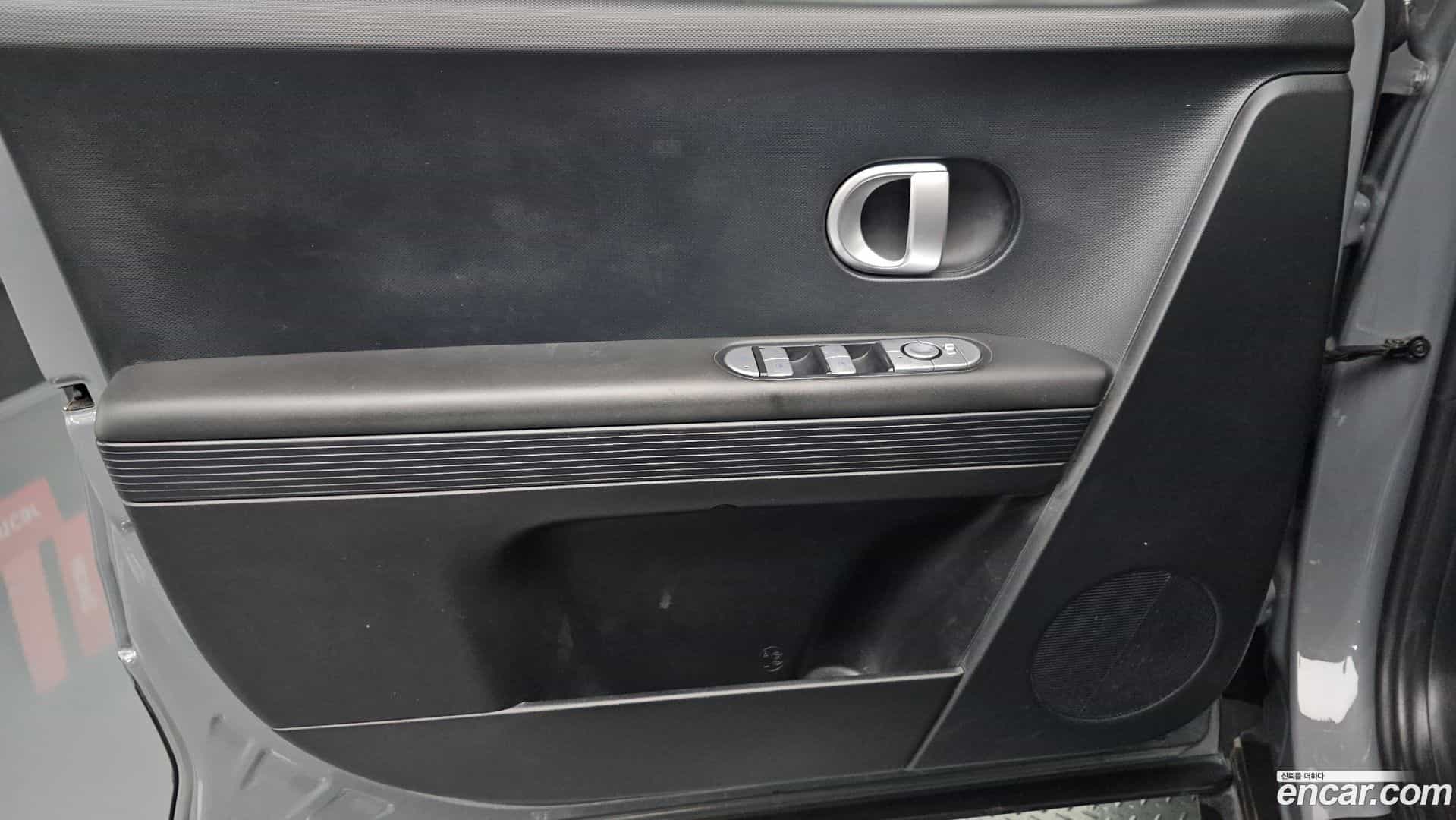 Ioniq5 Hyundai 2022.2-INNER-034