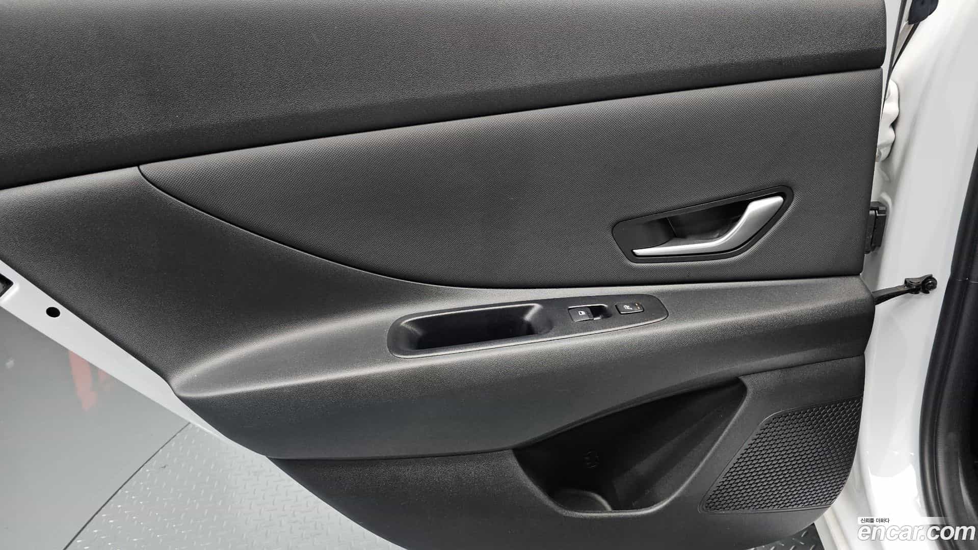 AVANTE Hyundai 2023.8-INNER-035