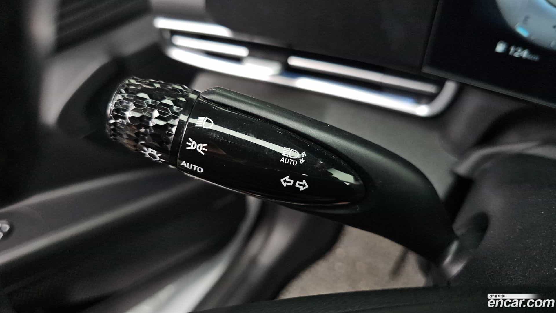 AVANTE Hyundai 2023.8-OPTION-041