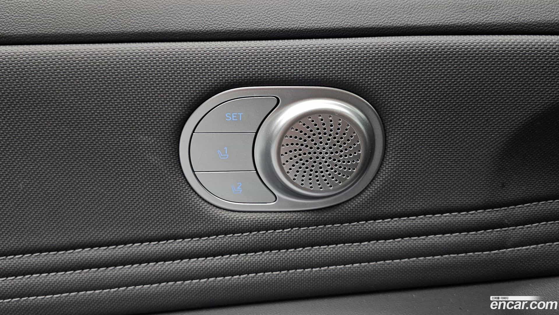 AVANTE Hyundai 2023.8-OPTION-044