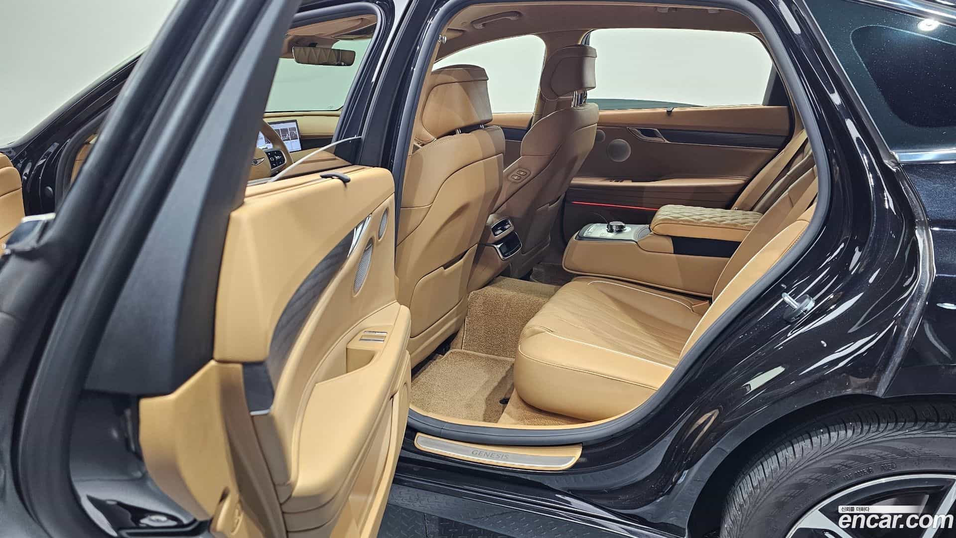 G80 Genesis 2024.4-INNER-036
