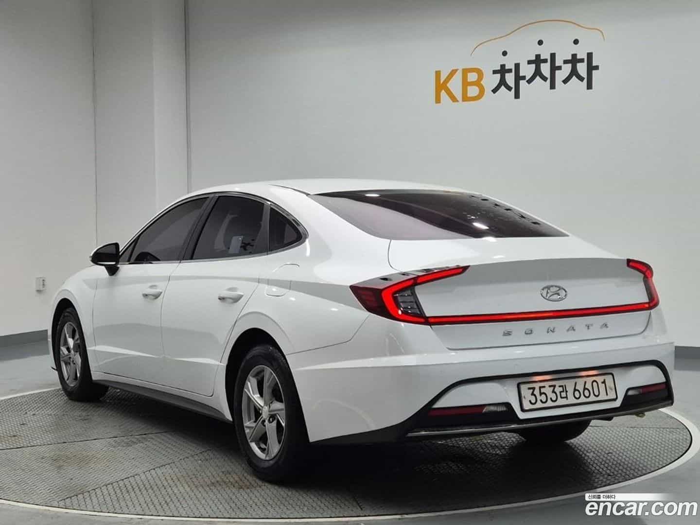 Sonata Hyundai 2019.4-OUTER-002