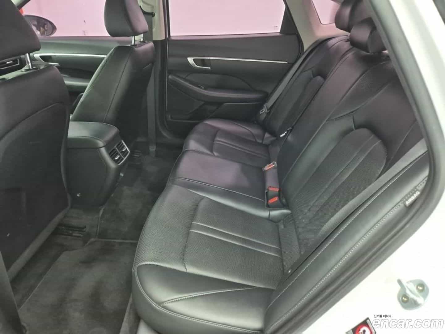 Sonata Hyundai 2019.4-OPTION-017