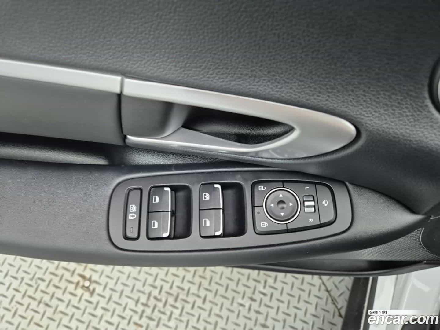 Sonata Hyundai 2019.4-OPTION-019