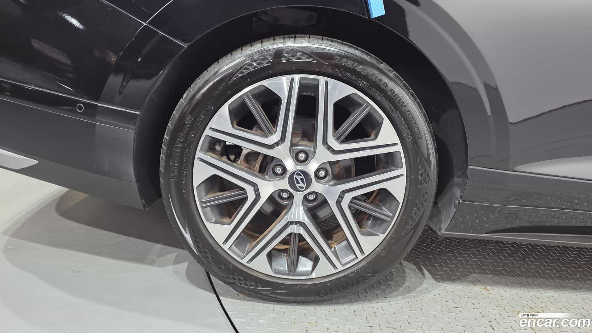 Grandeur Hyundai 2023.4-OUTER-005