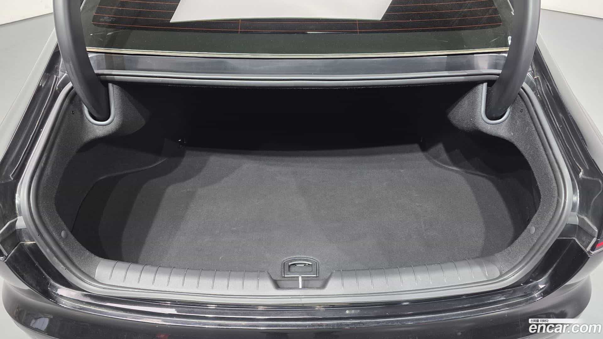 Grandeur Hyundai 2023.4-OPTION-022