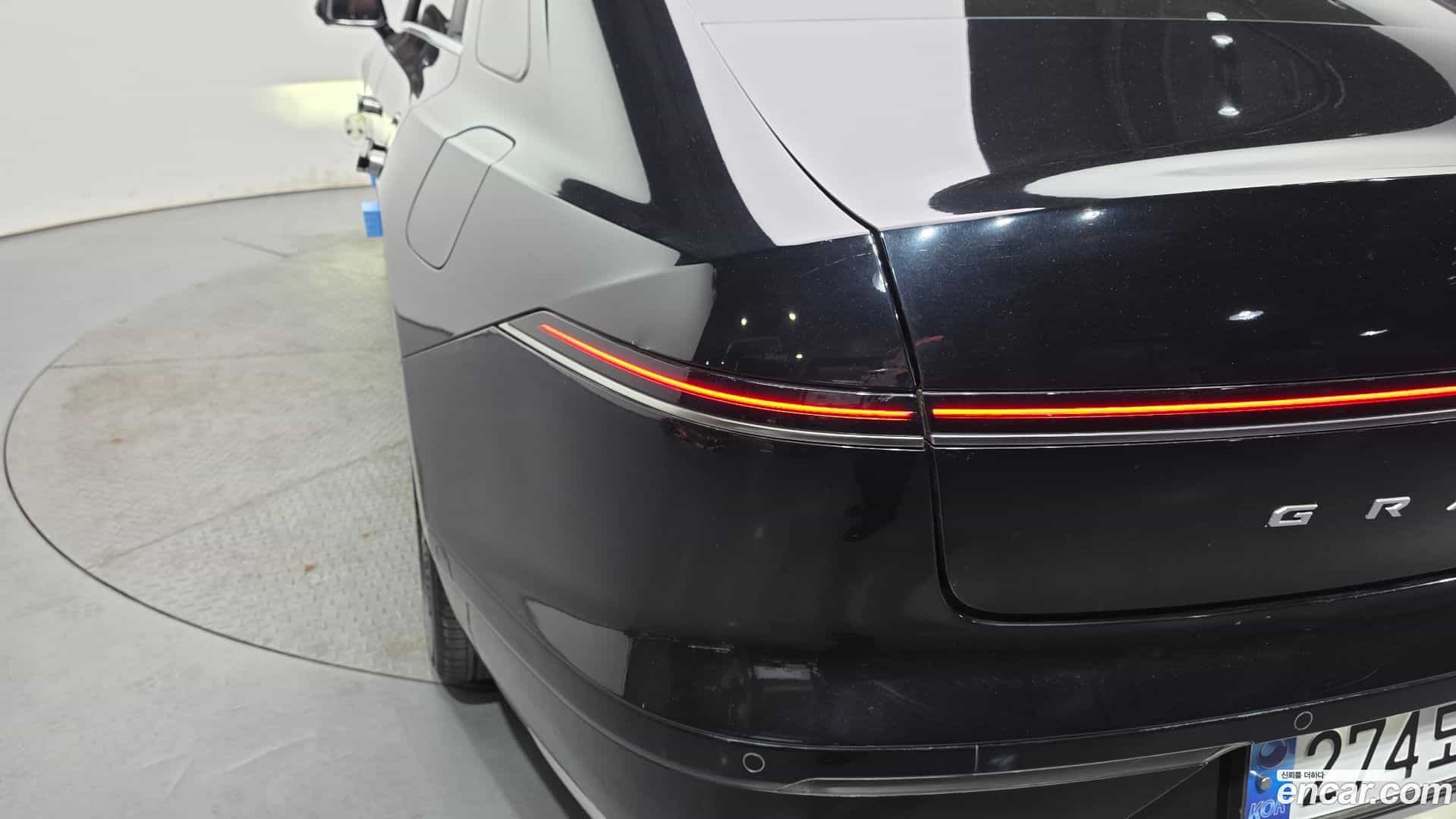 Grandeur Hyundai 2023.4-OUTER-033