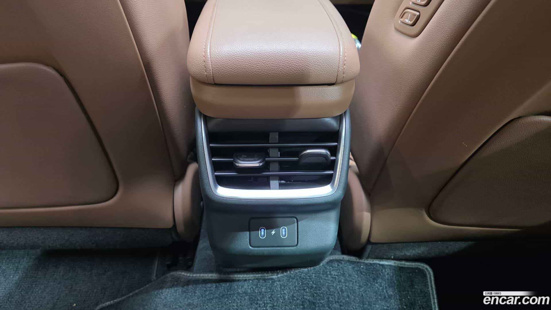 Grandeur Hyundai 2023.4-OPTION-043