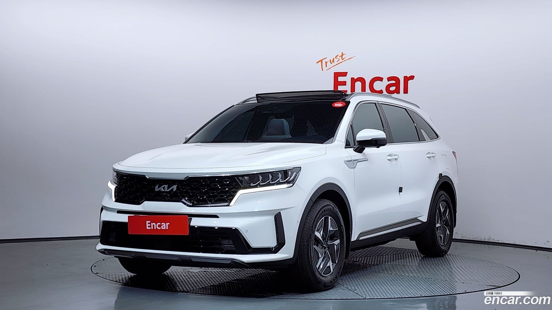 Main__Slider__Photo:Sorento Kia 2022.7-0
