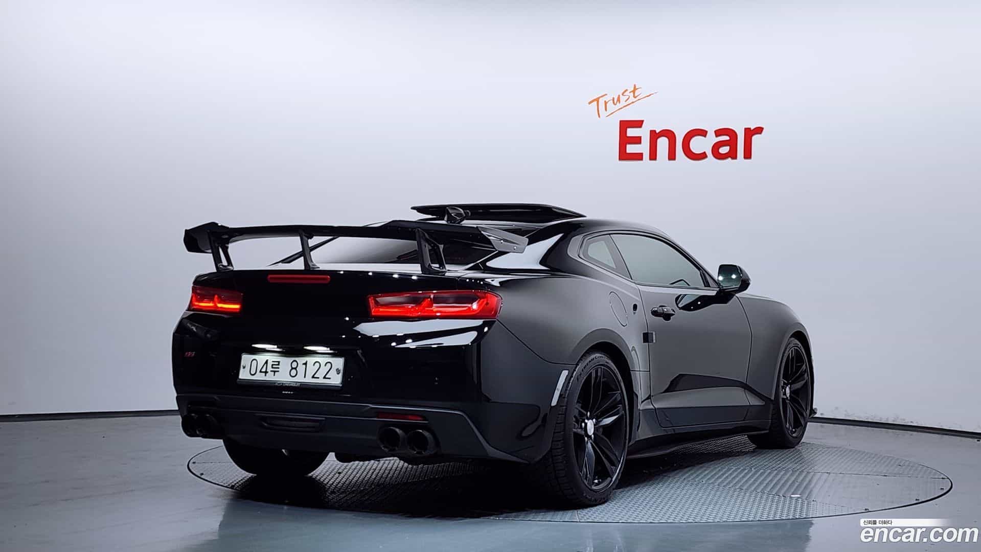 Camaro Chevrolet 2017.9-OUTER-002