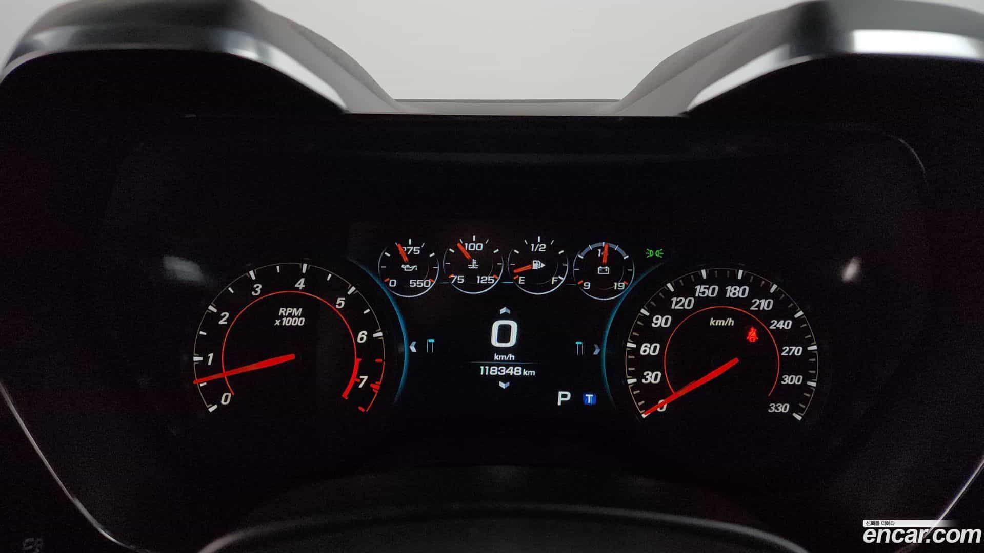 Camaro Chevrolet 2017.9-INNER-008