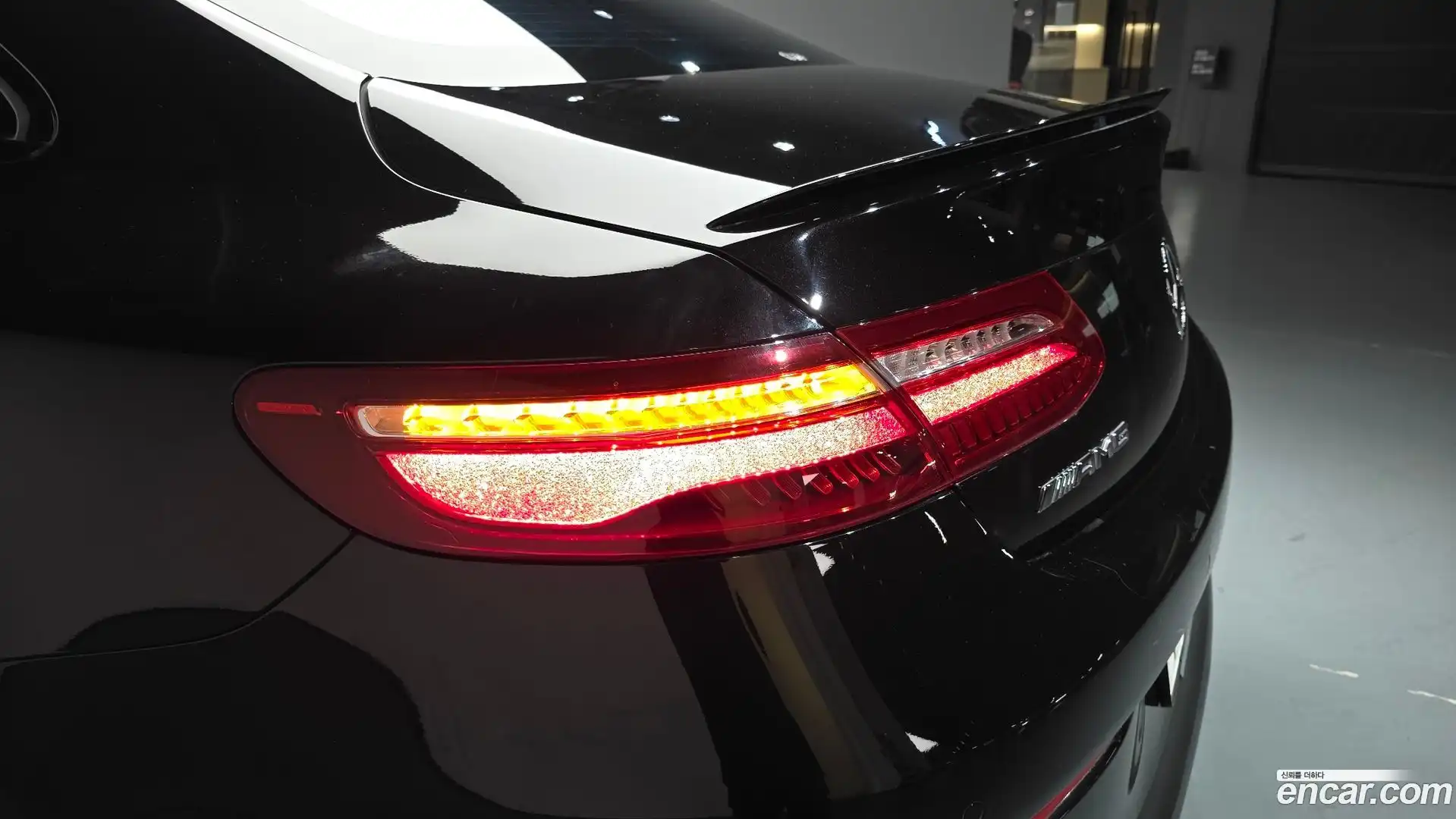 E-Class Mercedes-Benz 2020.11-OUTER-033