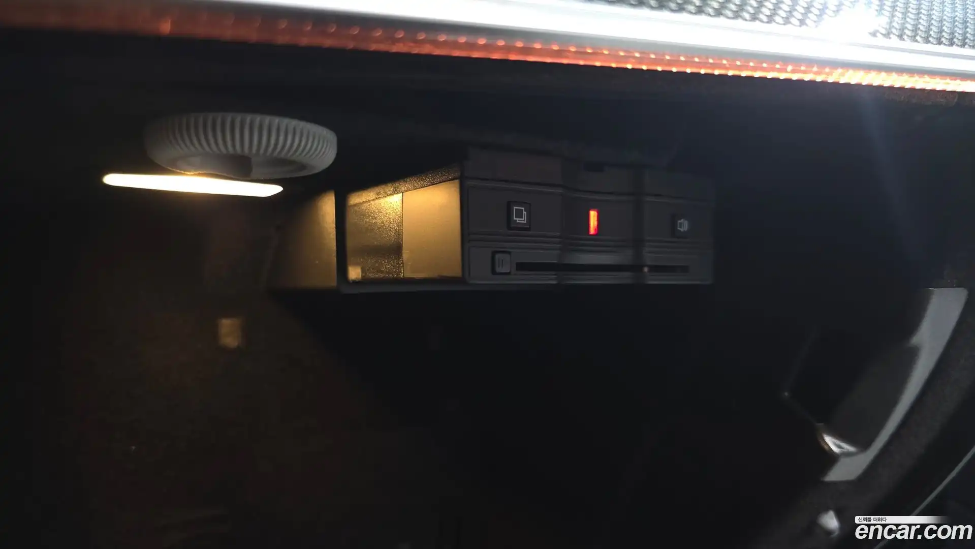 E-Class Mercedes-Benz 2020.11-OPTION-044