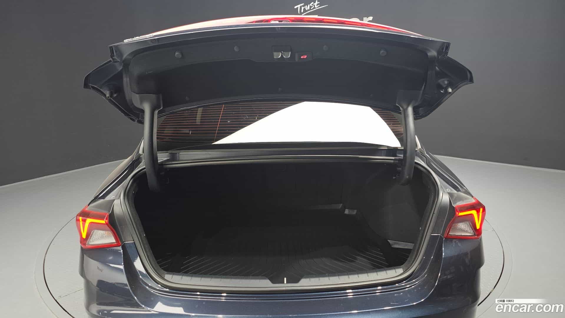 K5 Kia 2020.2-OPTION-024