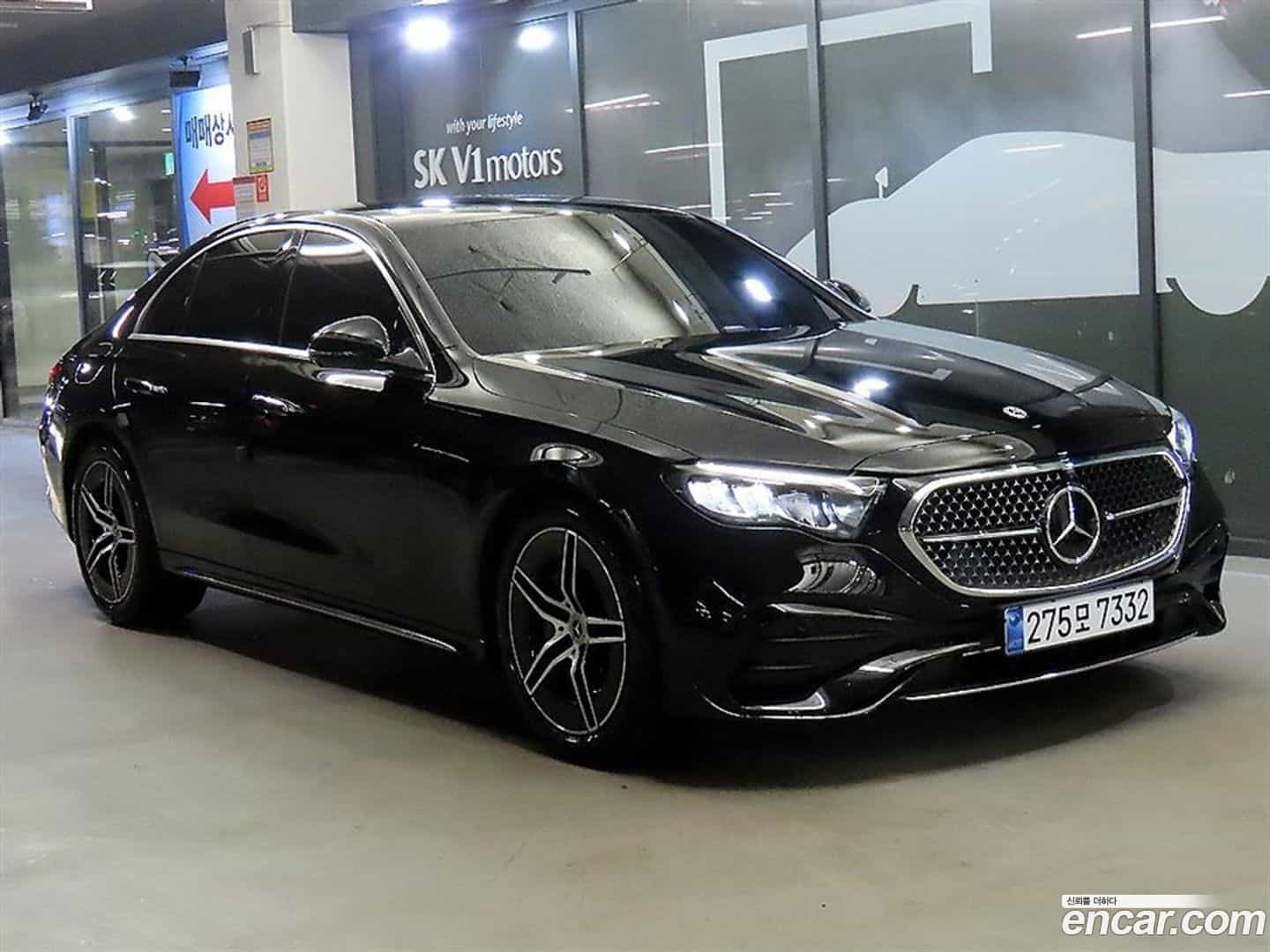 E-Class Mercedes-Benz 2025.9-OUTER-001