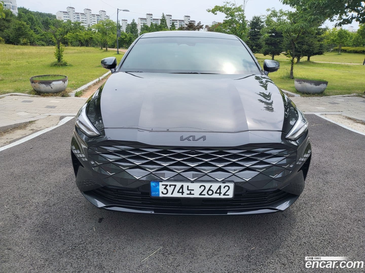 Main__Slider__Photo:K8 Kia 2021.10-0