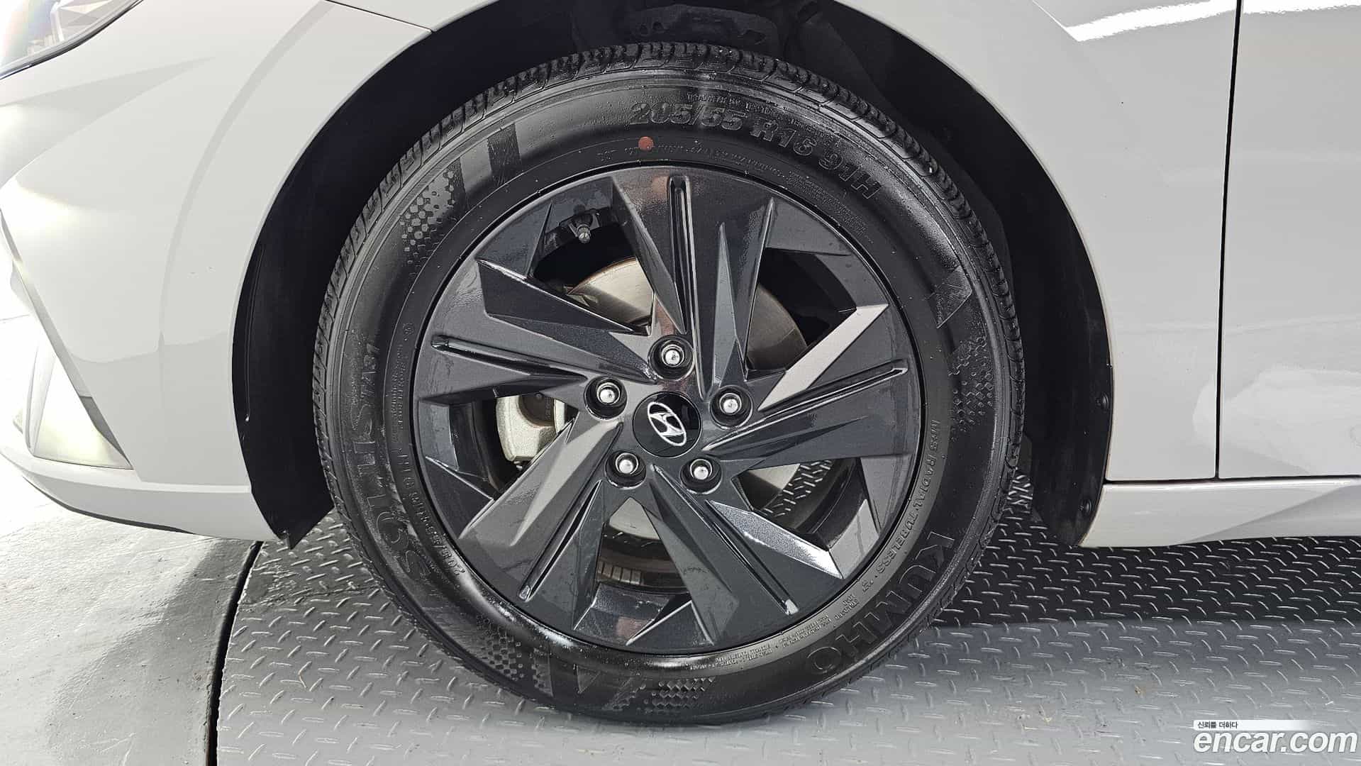 AVANTE Hyundai 2020.8-OUTER-005