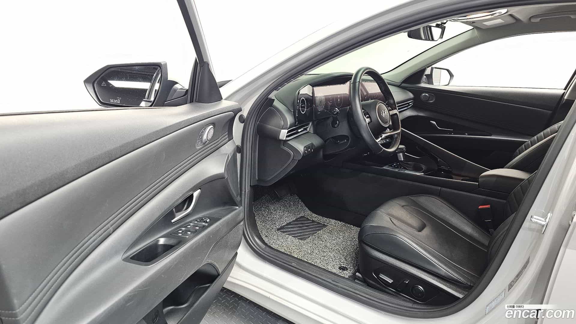 AVANTE Hyundai 2020.8-INNER-010
