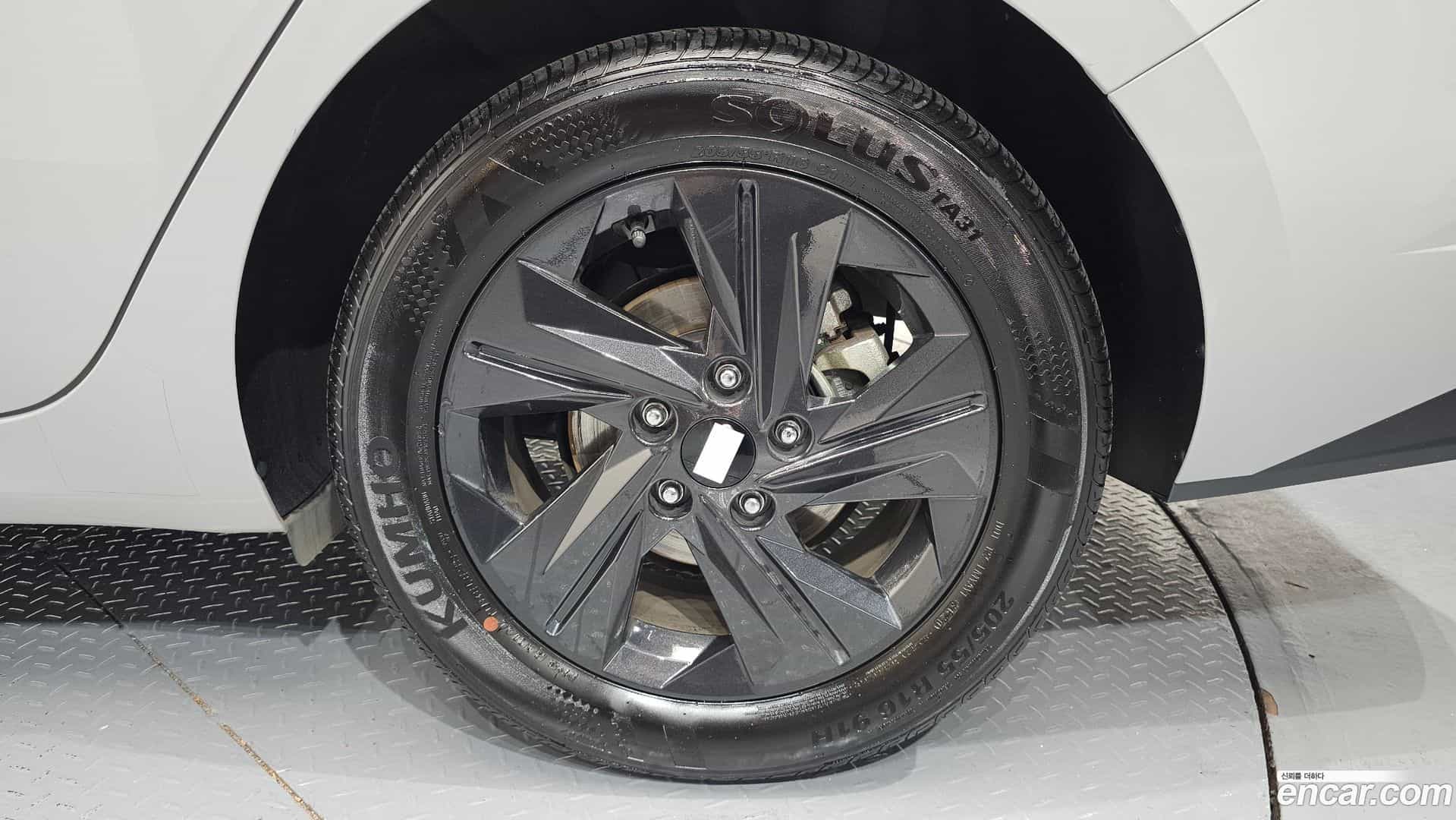 AVANTE Hyundai 2020.8-OUTER-031