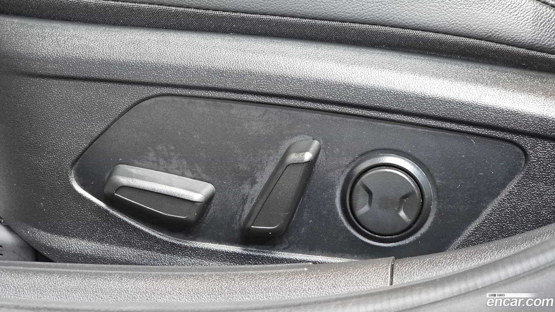 AVANTE Hyundai 2020.8-OPTION-044