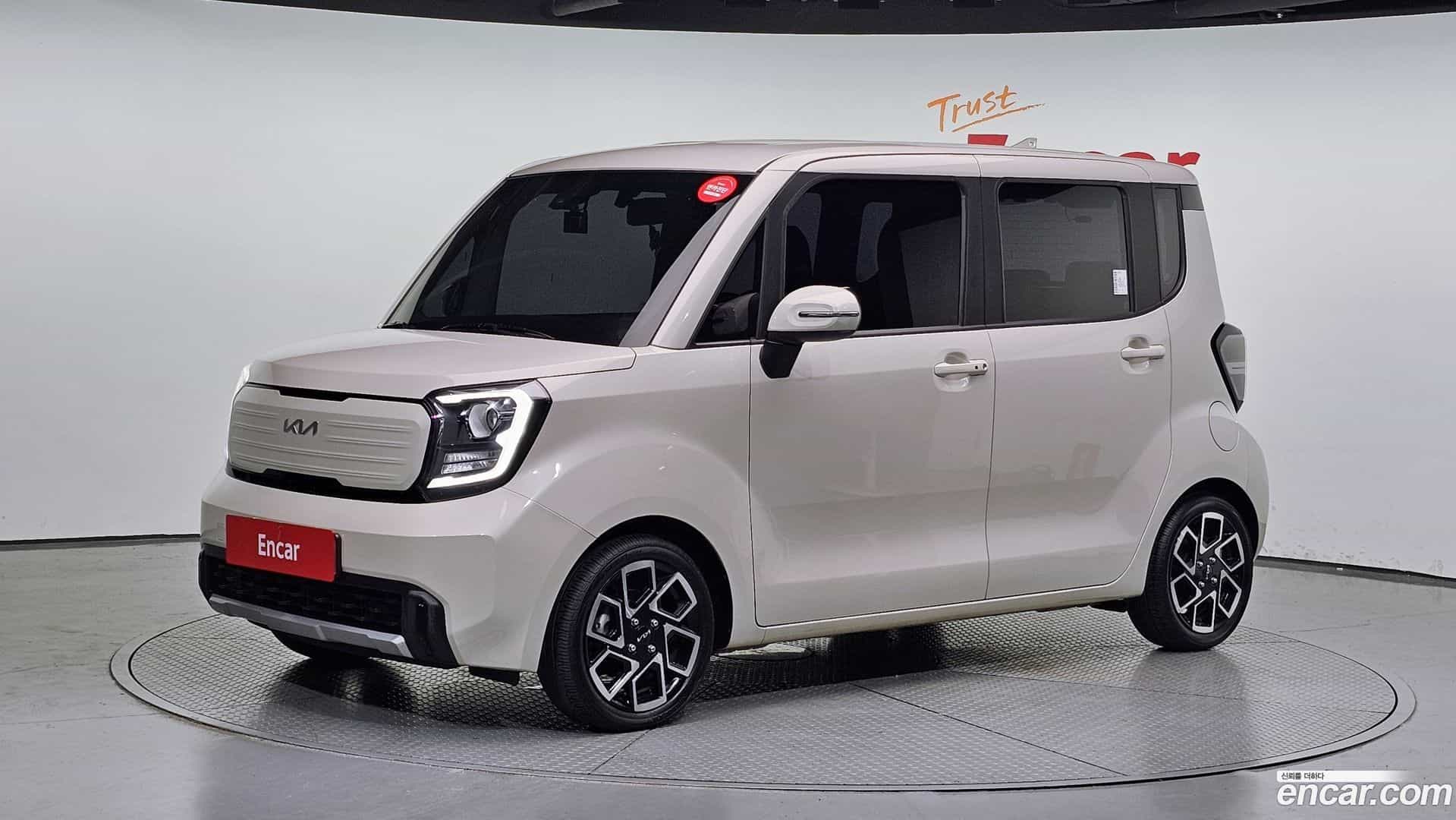 RAY Kia 2022.9-OUTER-001