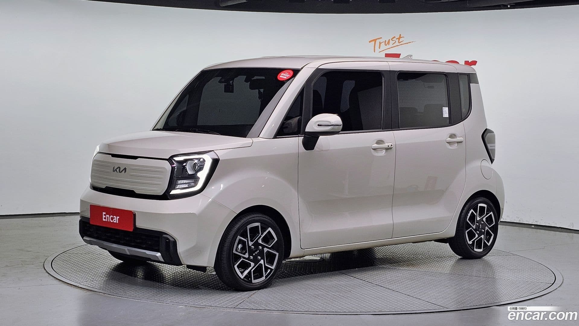 Main__Slider__Photo:RAY Kia 2022.9-0