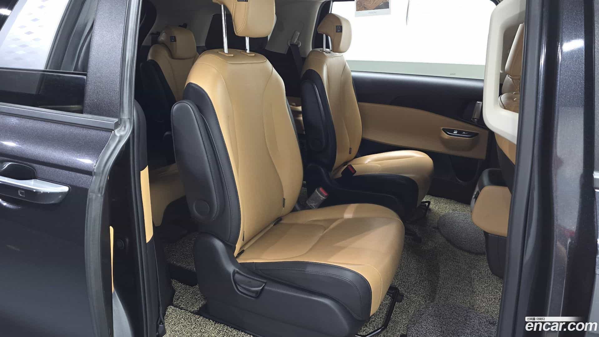 Canival Kia 2023.0-OPTION-015