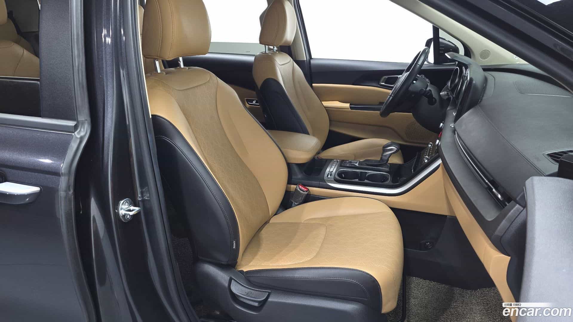 Canival Kia 2023.0-OPTION-016
