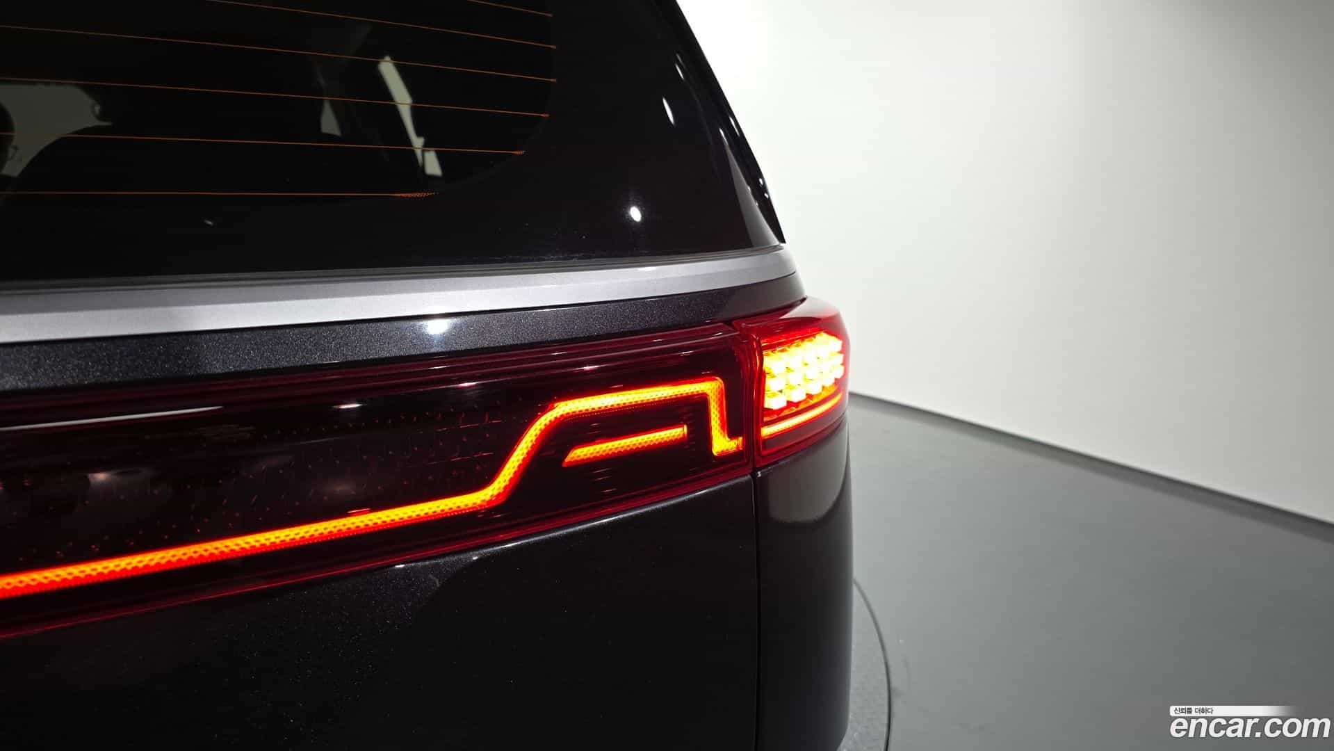 Canival Kia 2023.0-OUTER-033