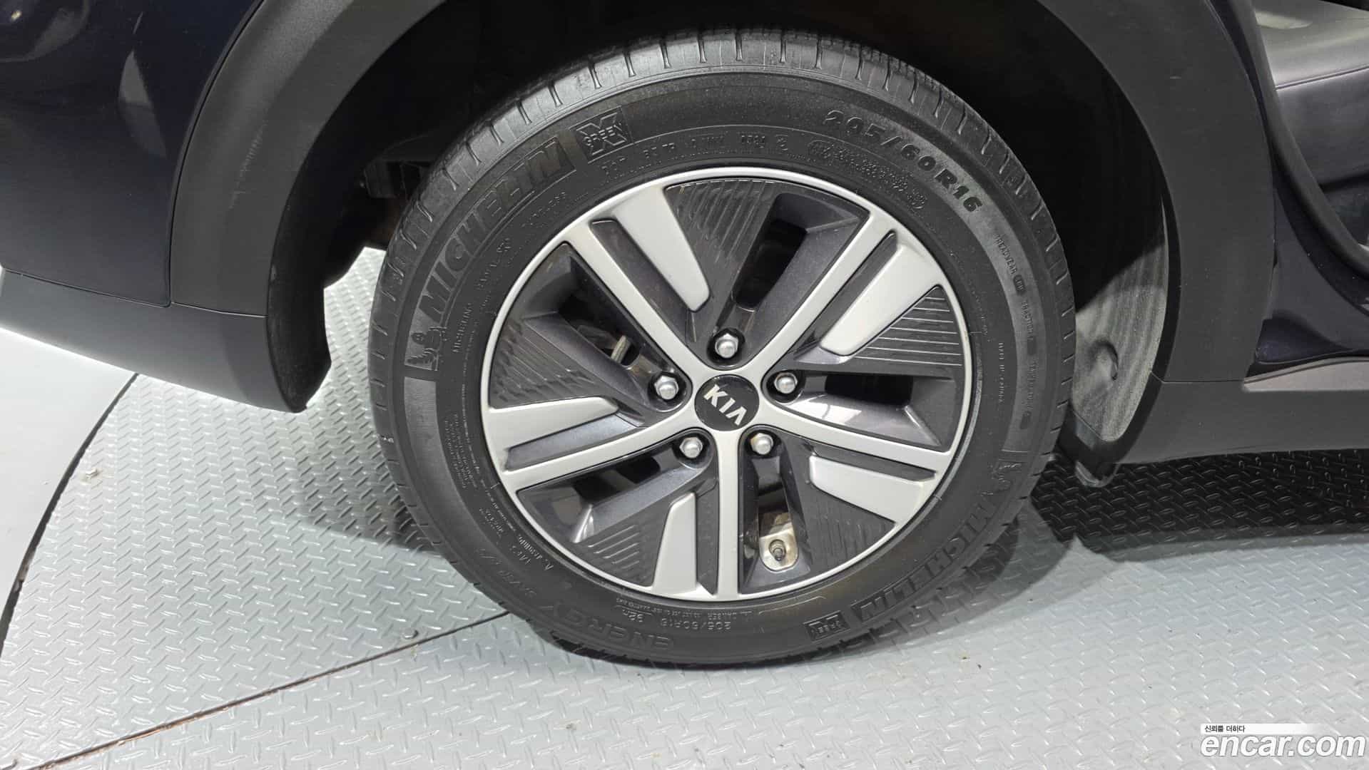 Niro Kia 2020.6-OUTER-005