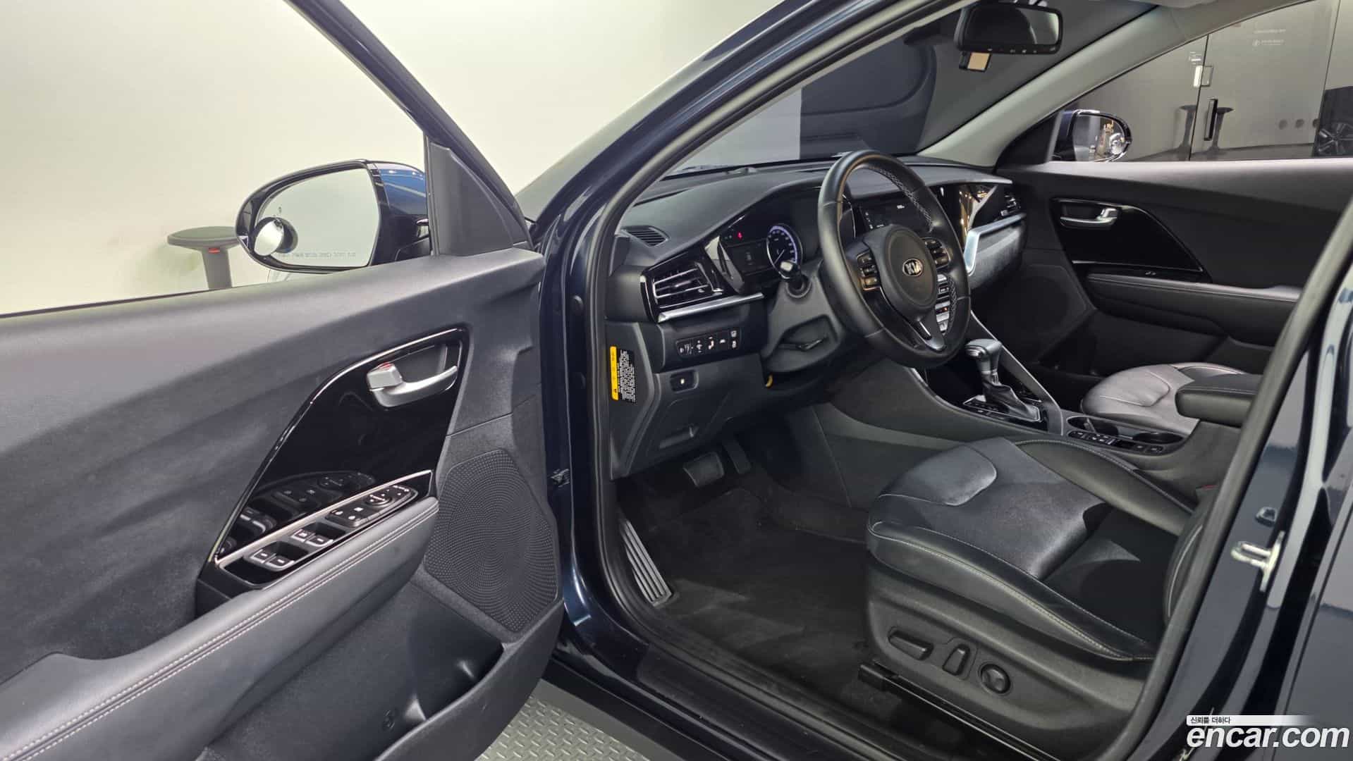 Niro Kia 2020.6-INNER-010