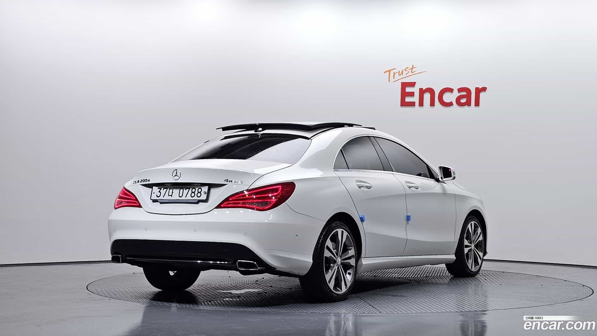 CLA-Class Mercedes-Benz 2016.5-OUTER-002