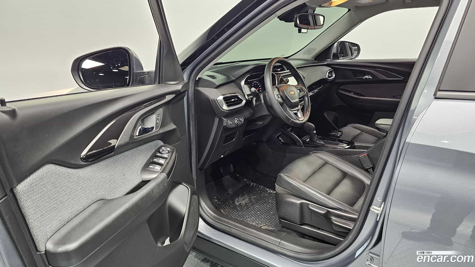Trailblazer Chevrolet 2021.7-INNER-010