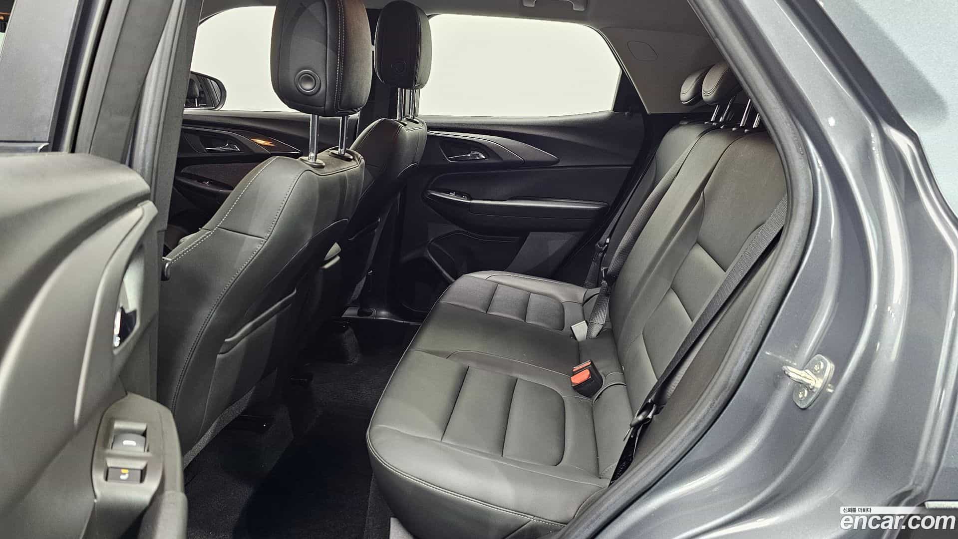 Trailblazer Chevrolet 2021.7-OPTION-015