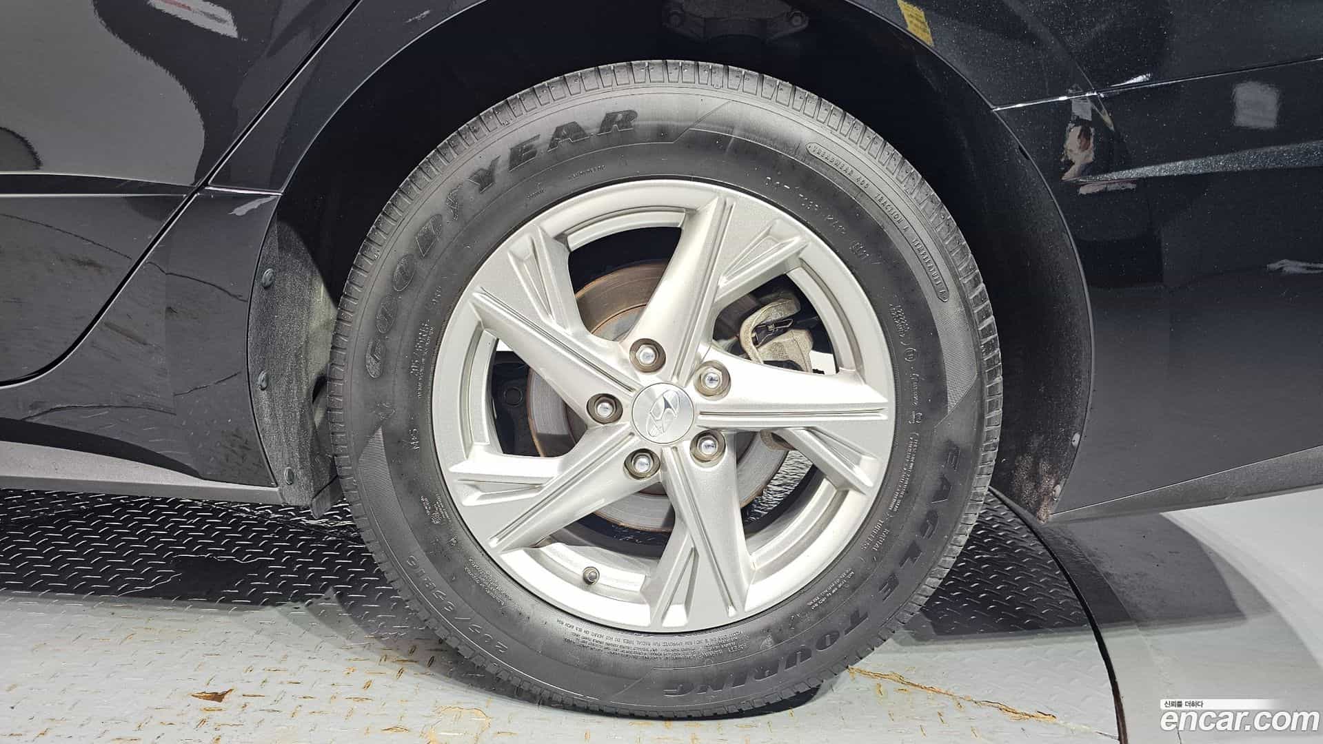 Sonata Hyundai 2022.2-OUTER-031