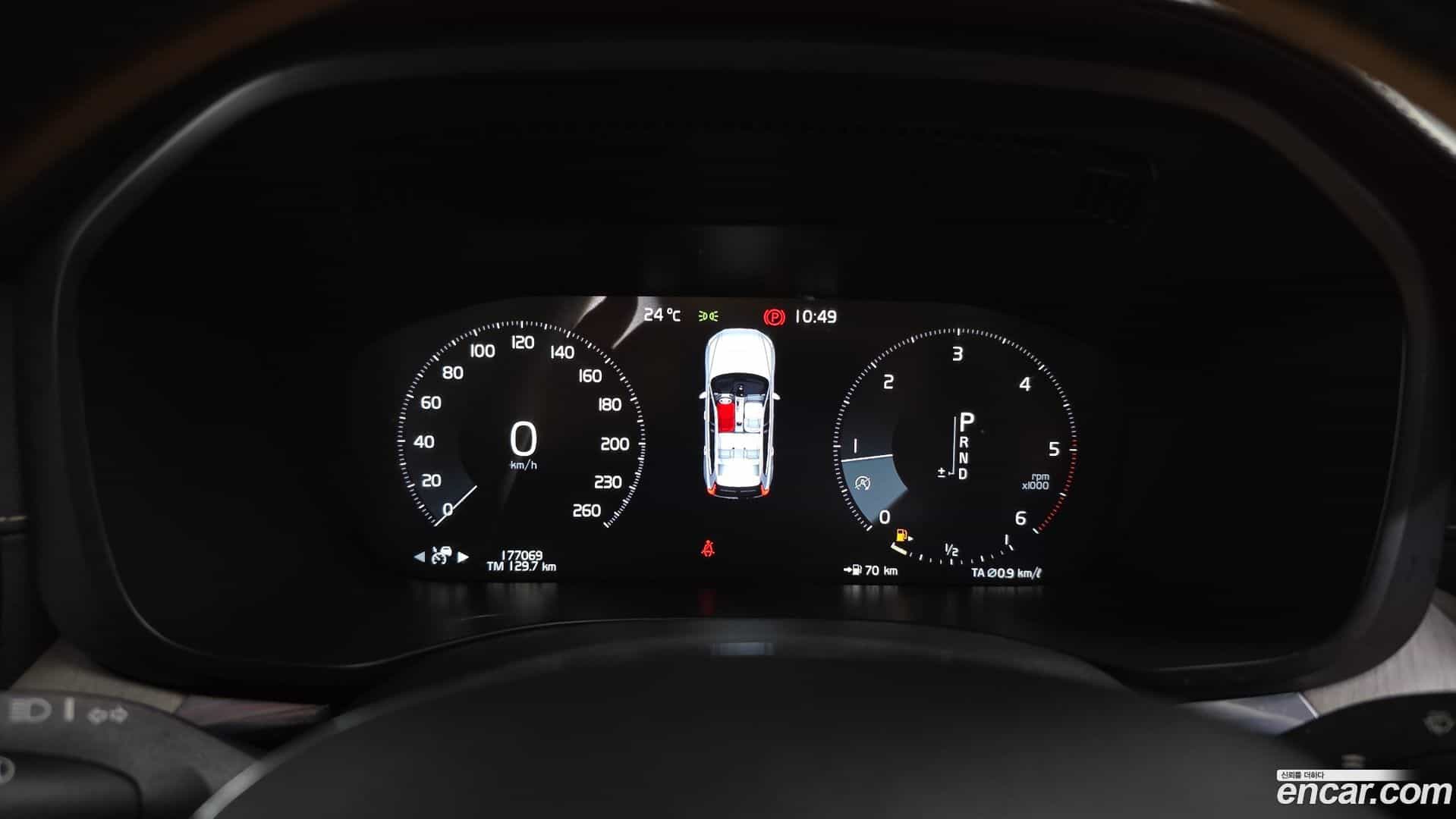 XC60 Volvo 2018.0-INNER-008